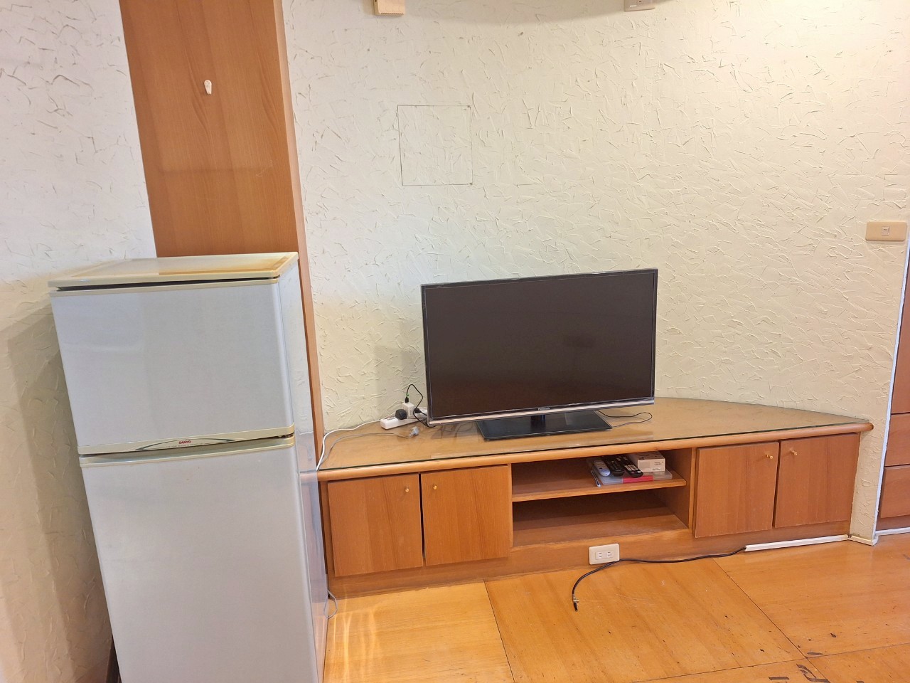 �˥������Ӽh�W�߮M�СD�x���x�q(A3)