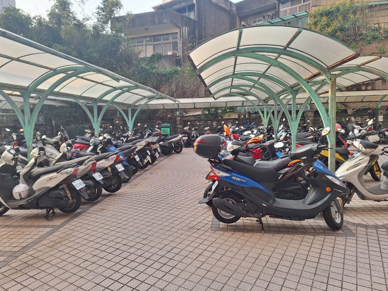 �˥������Ӽh�W�߮M�СD�x���x�q(A3)