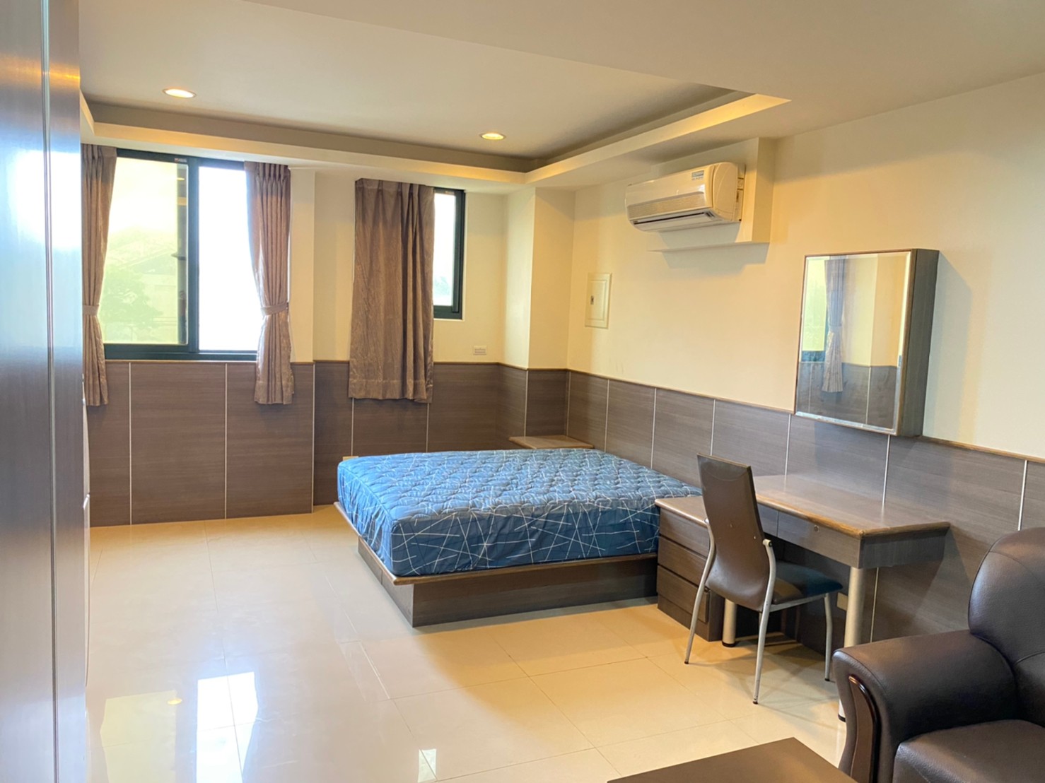 �񥨫��D�q��j�M�СD�i�i�ߡD�U������(A12)