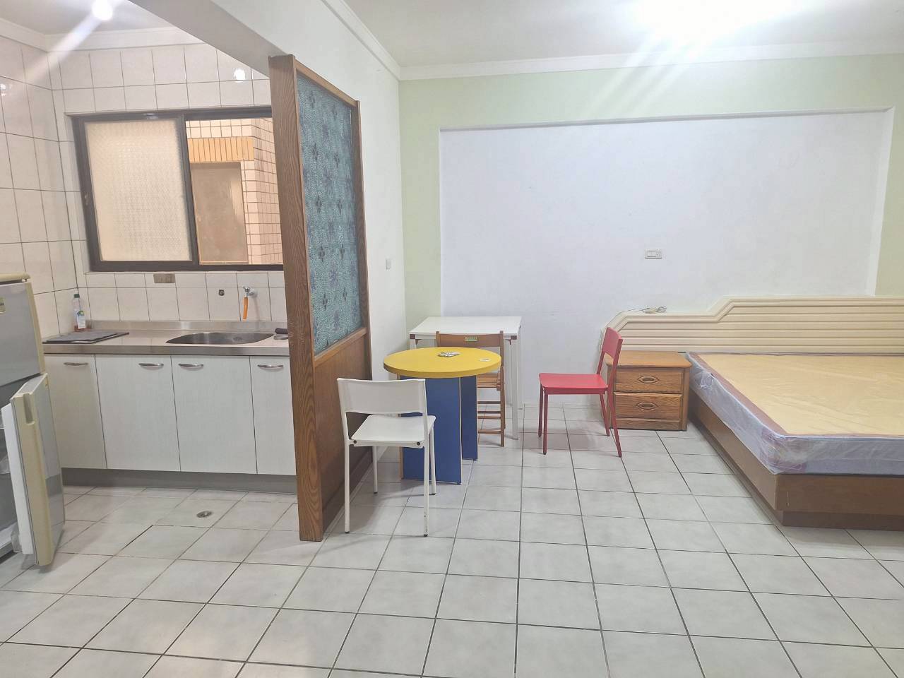 ���ؤG��q��W�߮M�СD���f�i������(A18)