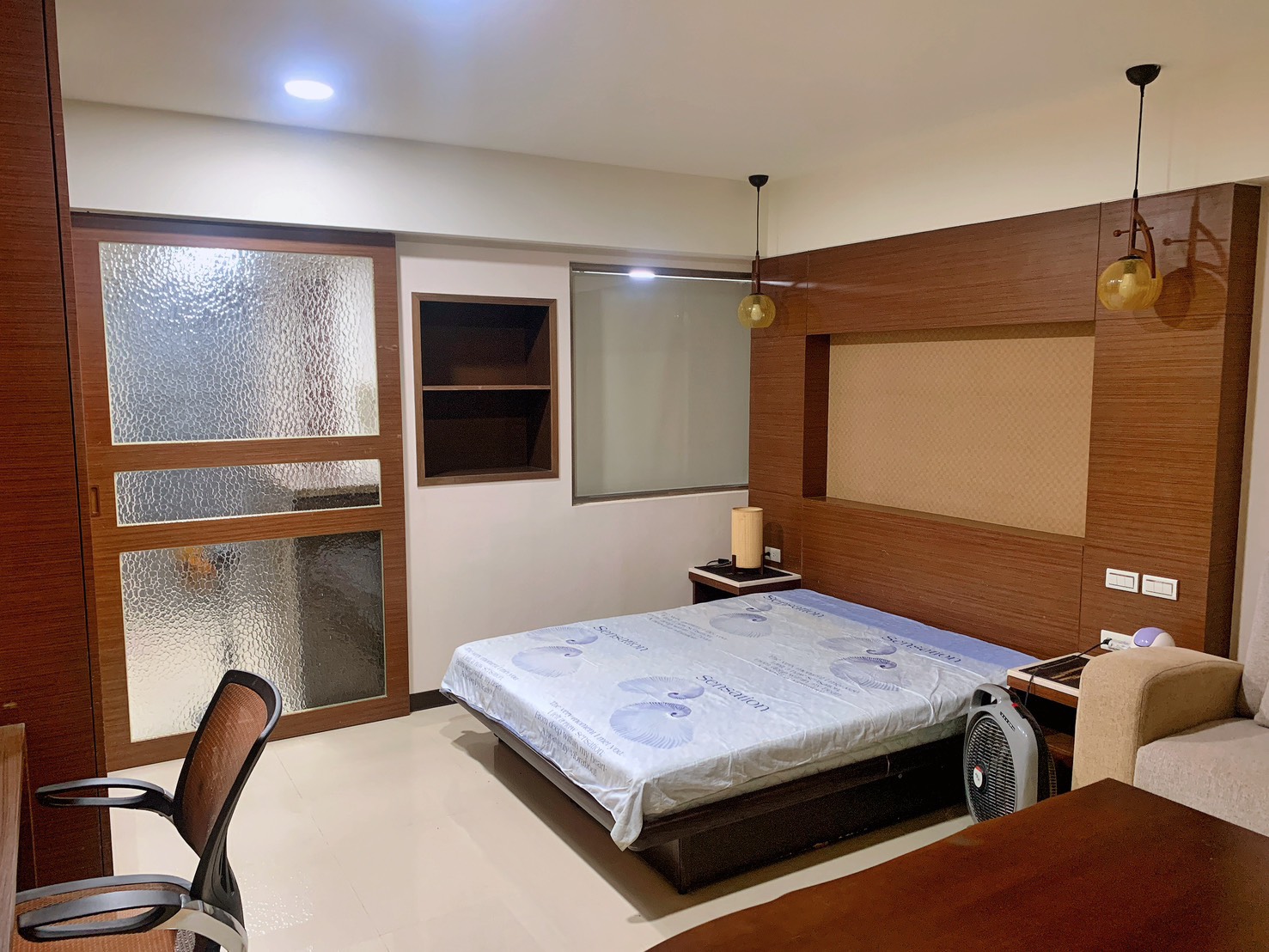 �Ϫi�D�H�D���s��z�D�W�~�D���ϡD�Ϫi������