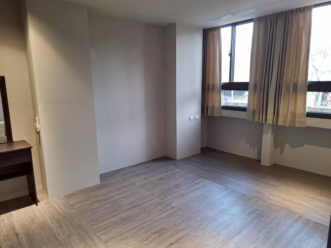 ��f�ӧQ���G�q���s��z�D���Ž�(JB1)