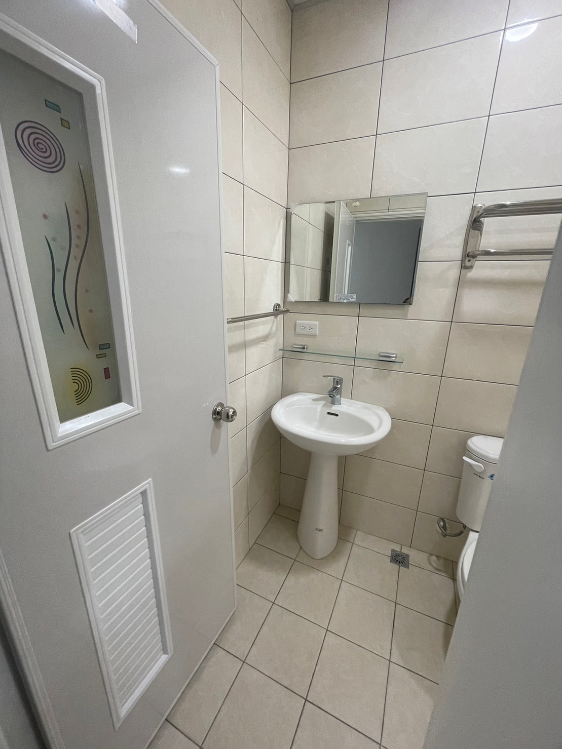 ���ϡD���~���D�t���|���D�A�ǥ͡B�W�Z��(A43)