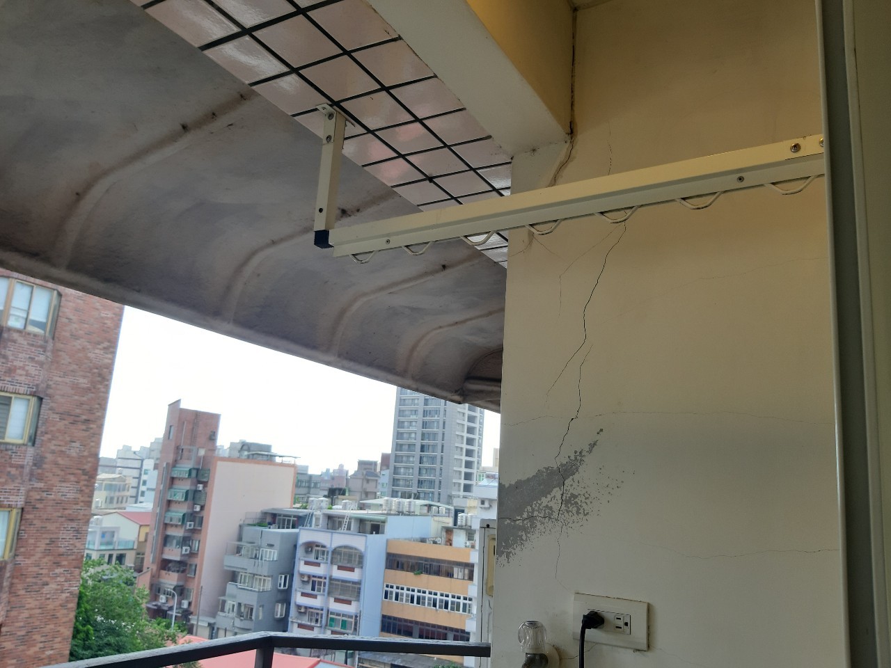 �Ь��T��q��W�~�M��(A20)