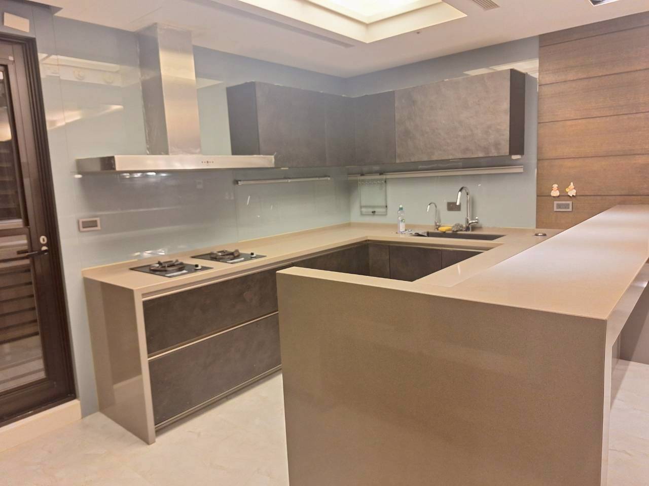 �O�ٸ��������h���СϤj�S�x�D����������G��(D54)