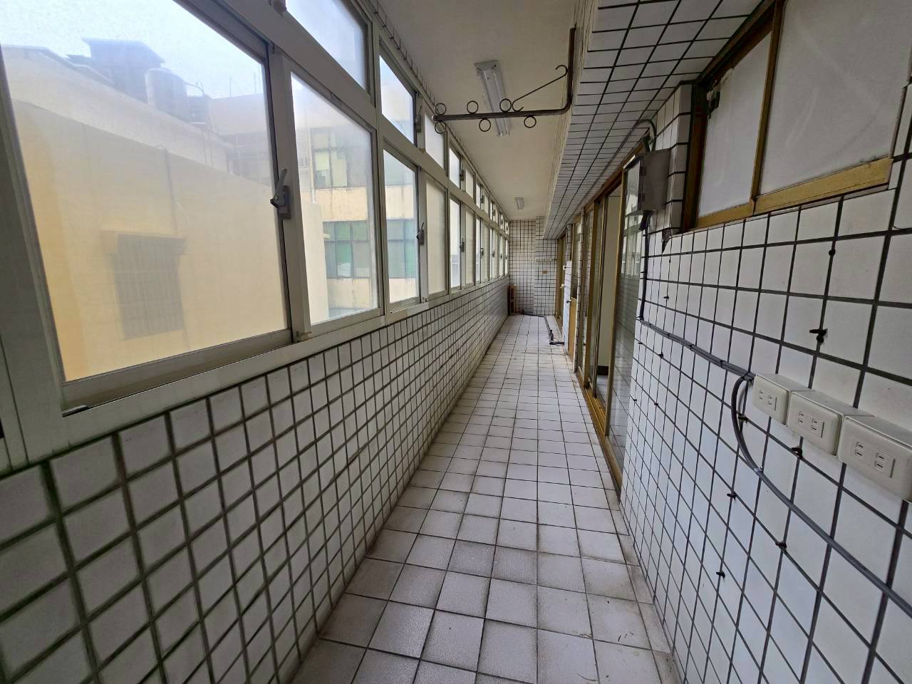 �L�˸��q�����j�ӡD���j���D�j�W��(F8)