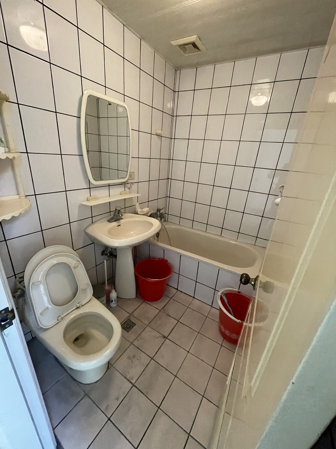 �񥨫��D�F�j���G�q�D���Ӽh�D���j���D�����񨮦�(F36)