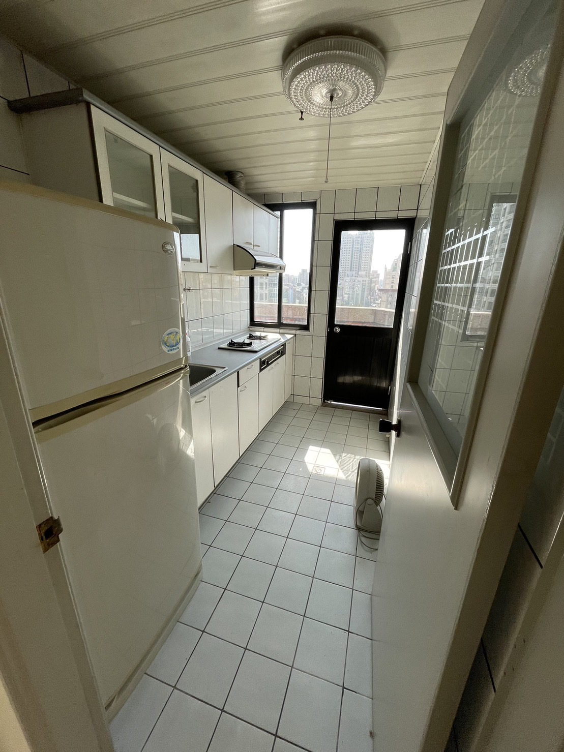 �񥨫��D�F�j���G�q�D���Ӽh�D���j���D�����񨮦�(F36)