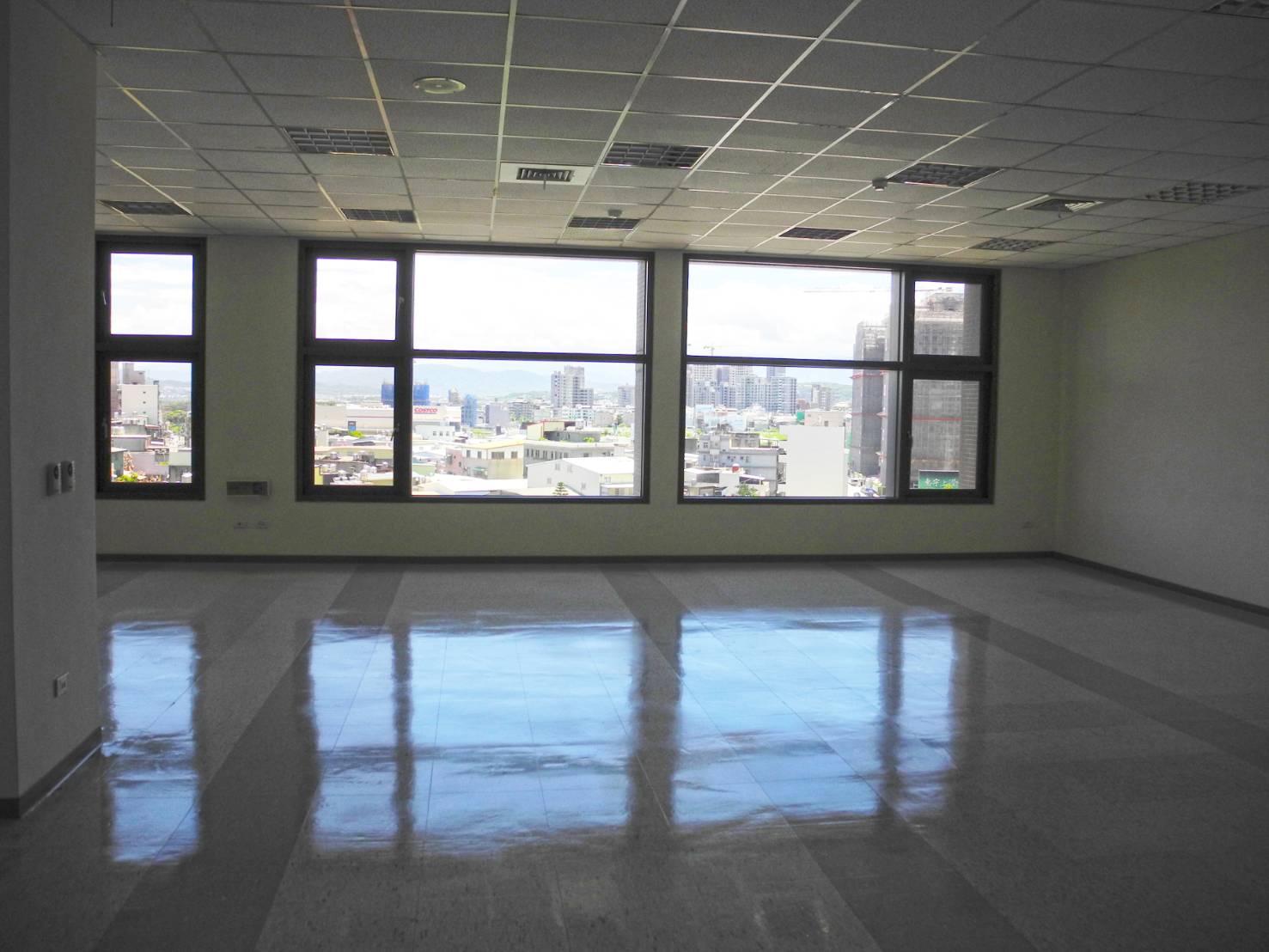 �H�����i�t�n�D�줽�ǡD���h��i��(F107)