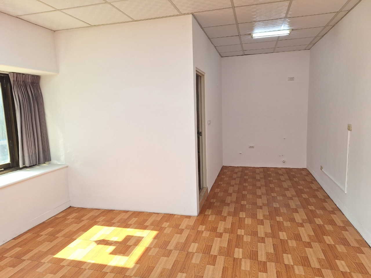 �g����G�q�p�W�ƿ줽�ǡD�ĥ���(F45)