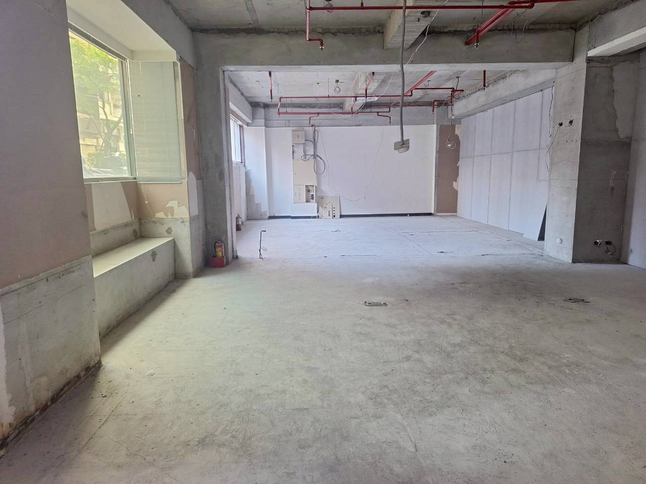 ���_���@�q�@�ӦʩW�줽�ǡD�i�߮׶E�ҵ�(F38)