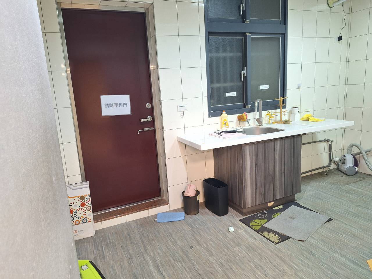 �շR���x����h�줽��(JBF6)