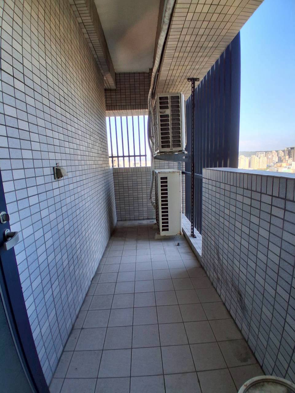 �����������Űӿ�/�L���e�����[/�e���|ĳ��(JBF8)