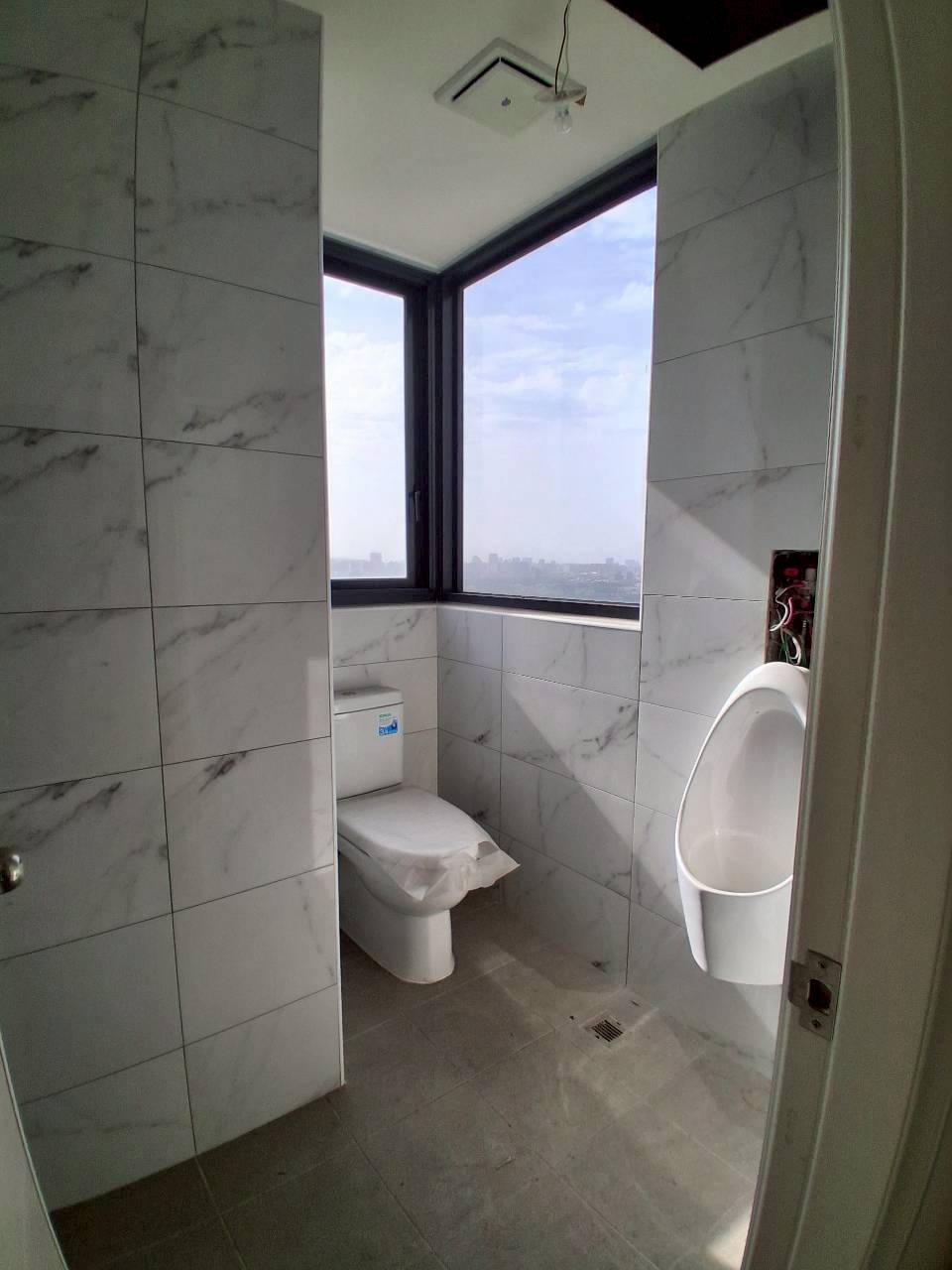 �����������Űӿ�/�L���e�����[/�e���|ĳ��(JBF9)