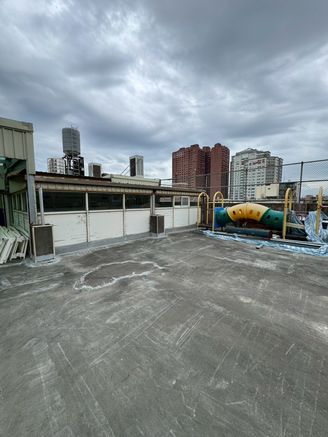 �F�j���G�q�D�W�ɤj�W�ơD�A�j���s����~�D�ɱз~