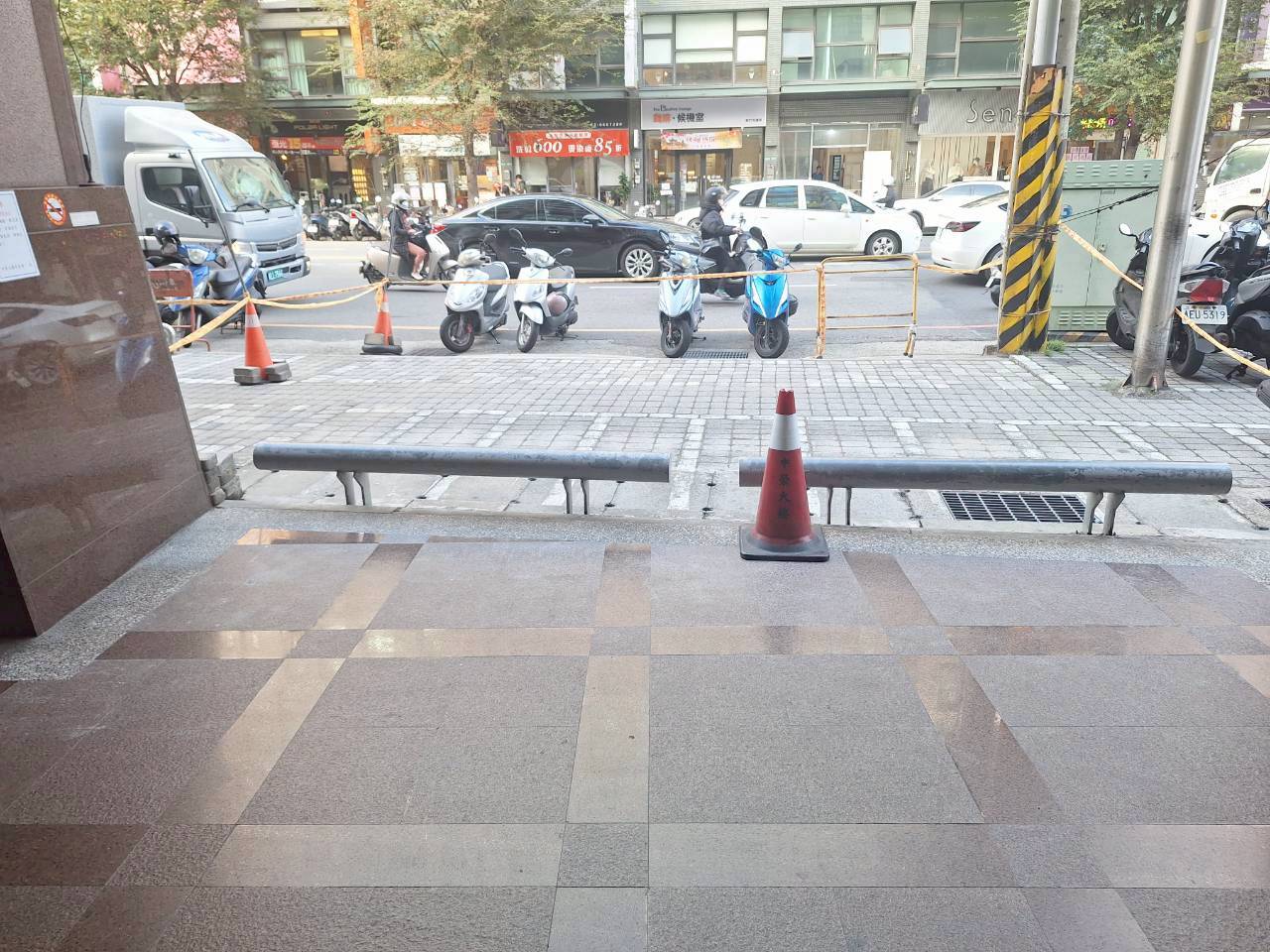 ���_���@�q�@�ӦʩW�줽�ǡD�i�߮׶E�ҵ�(H53)