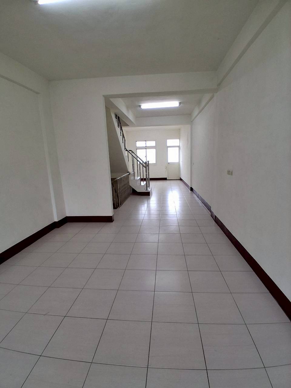 ���_�Ӱ������/�\������/�����X�@/�ʷ~�ҥi(H67)