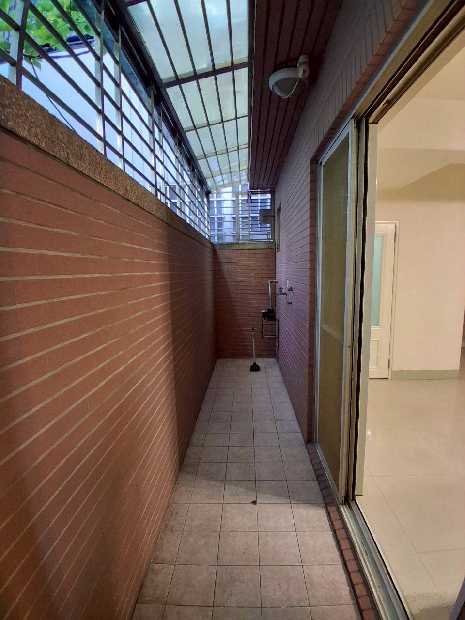 �ߨӵn�j���ʰӰ�/���e/���C/�@�ػ���/�u�@��(JBF53)