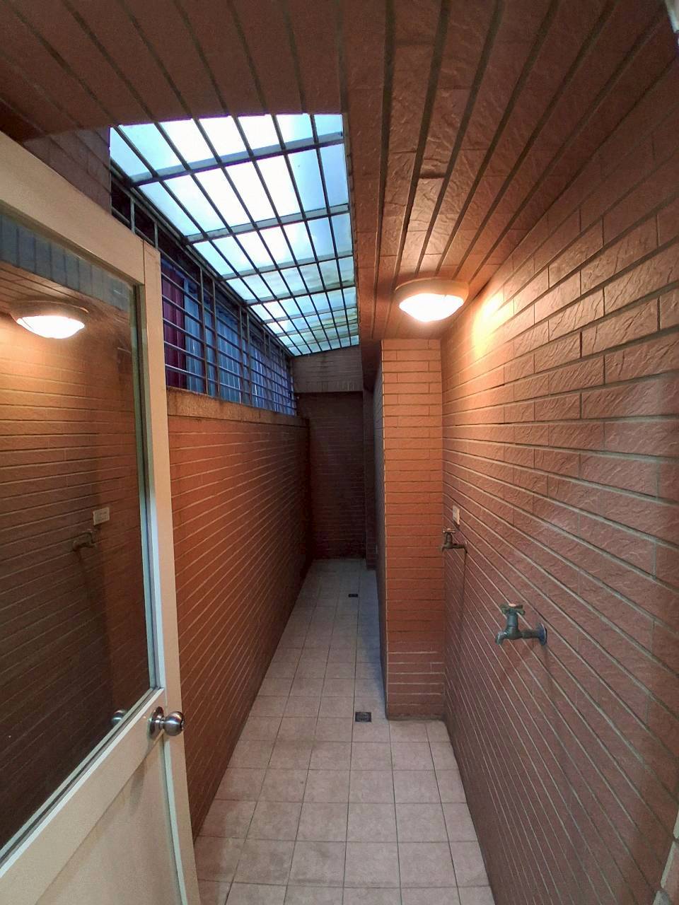 �ߨӵn�j���ʰӰ�/���e/���C/�@�ػ���/�u�@��(JBF53)