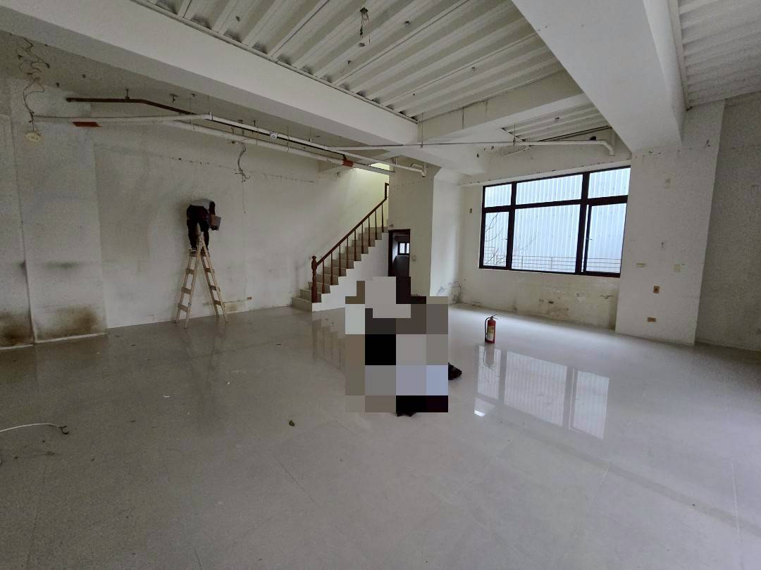 �j���e�D�䶡�D���y�h�D�n�����D�i�����D������K(H44)