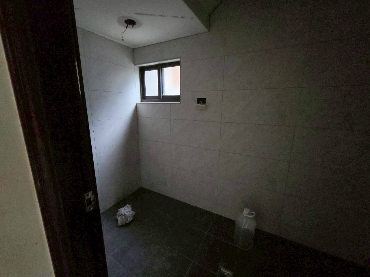 �j���e�D�䶡�D���y�h�D�n�����D�i�����D������K(H44)