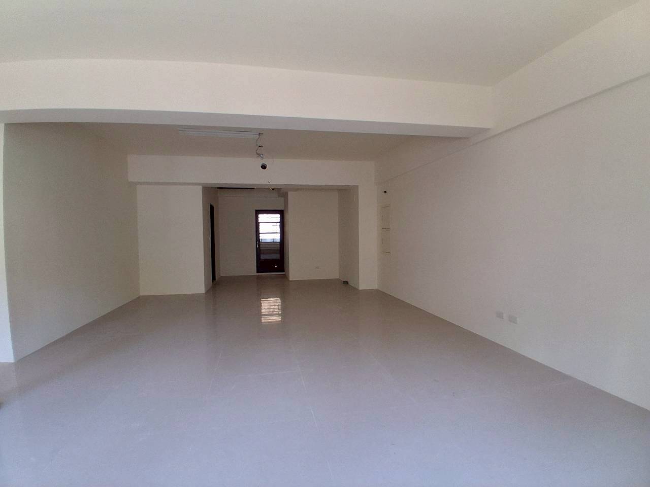 �����Ӱ�/���s�X�k������/���̤j���e/���~/�줽(H162)