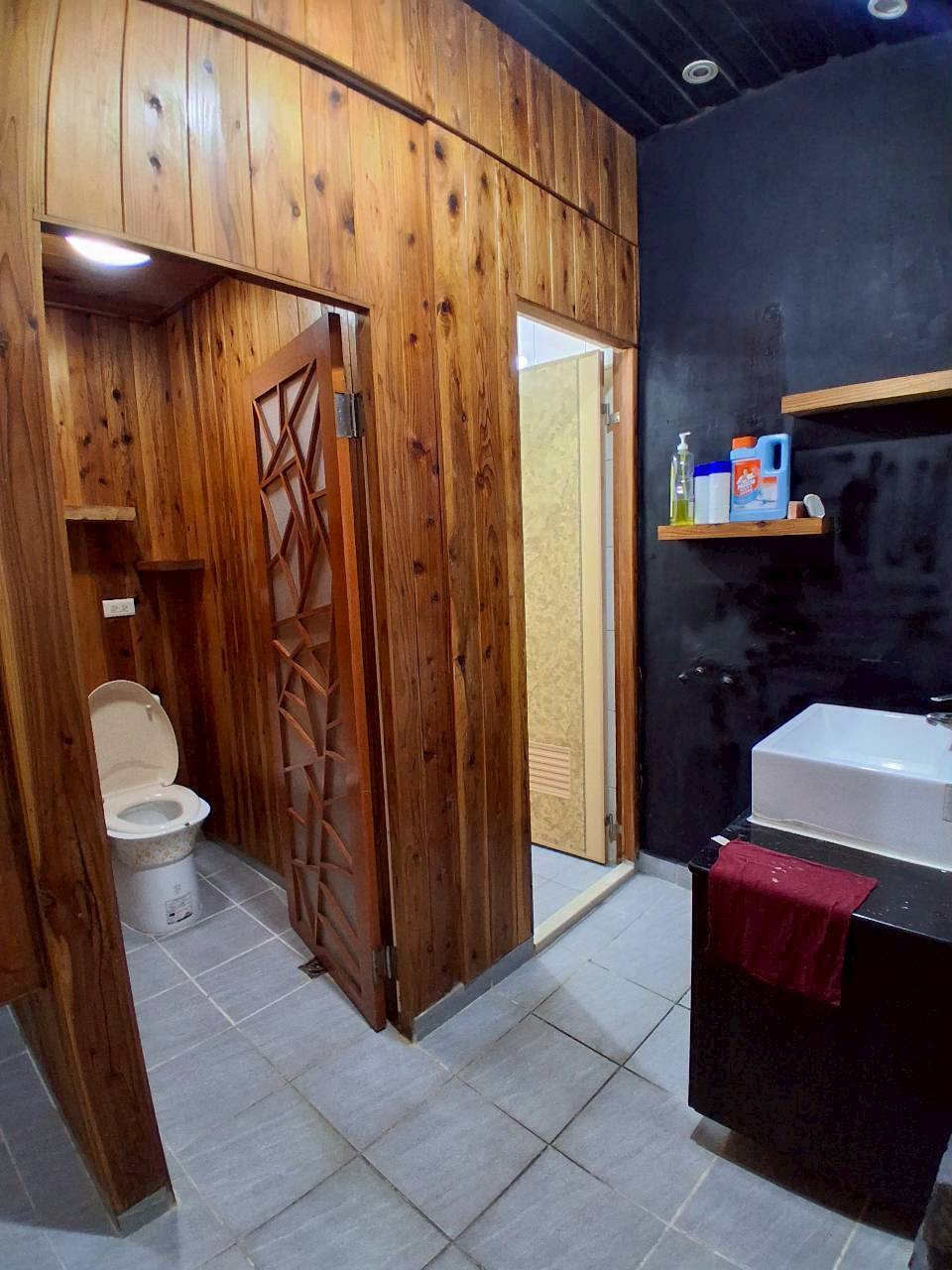 joӰ/e/E//~/@ػ/qT(H166)