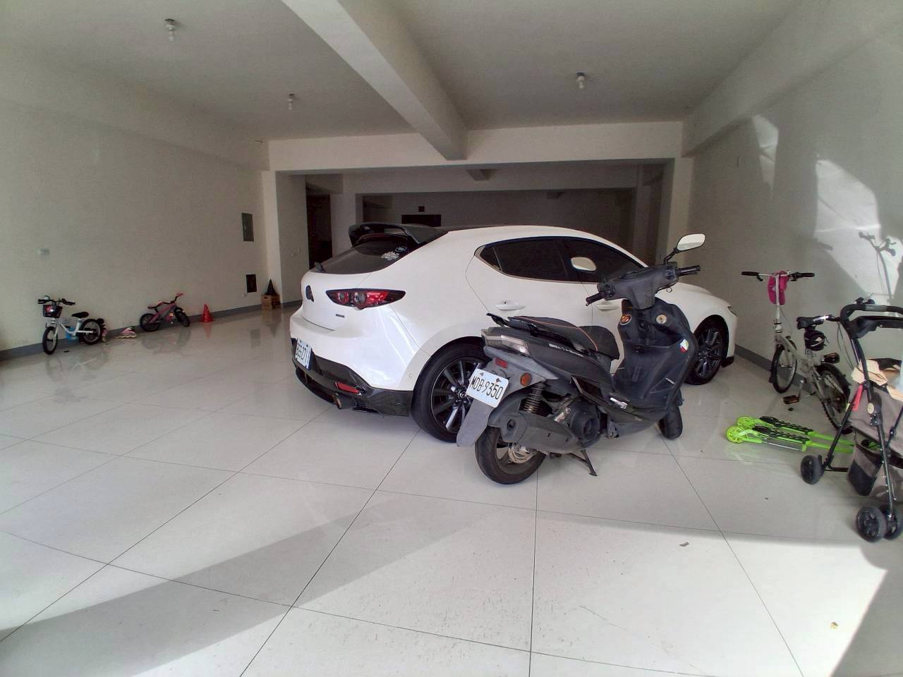 ��f�s���Ӱ�/�j���e����/�ħ�/��Φʳf/�奫�i(JBF94)